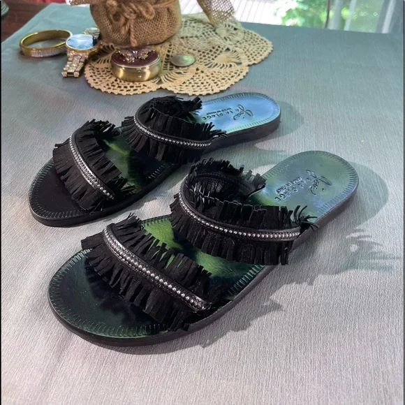 JOIE a la plage Made in Italy. Cute black leather sandals. With silver studs 39 - Picture 2 of 10